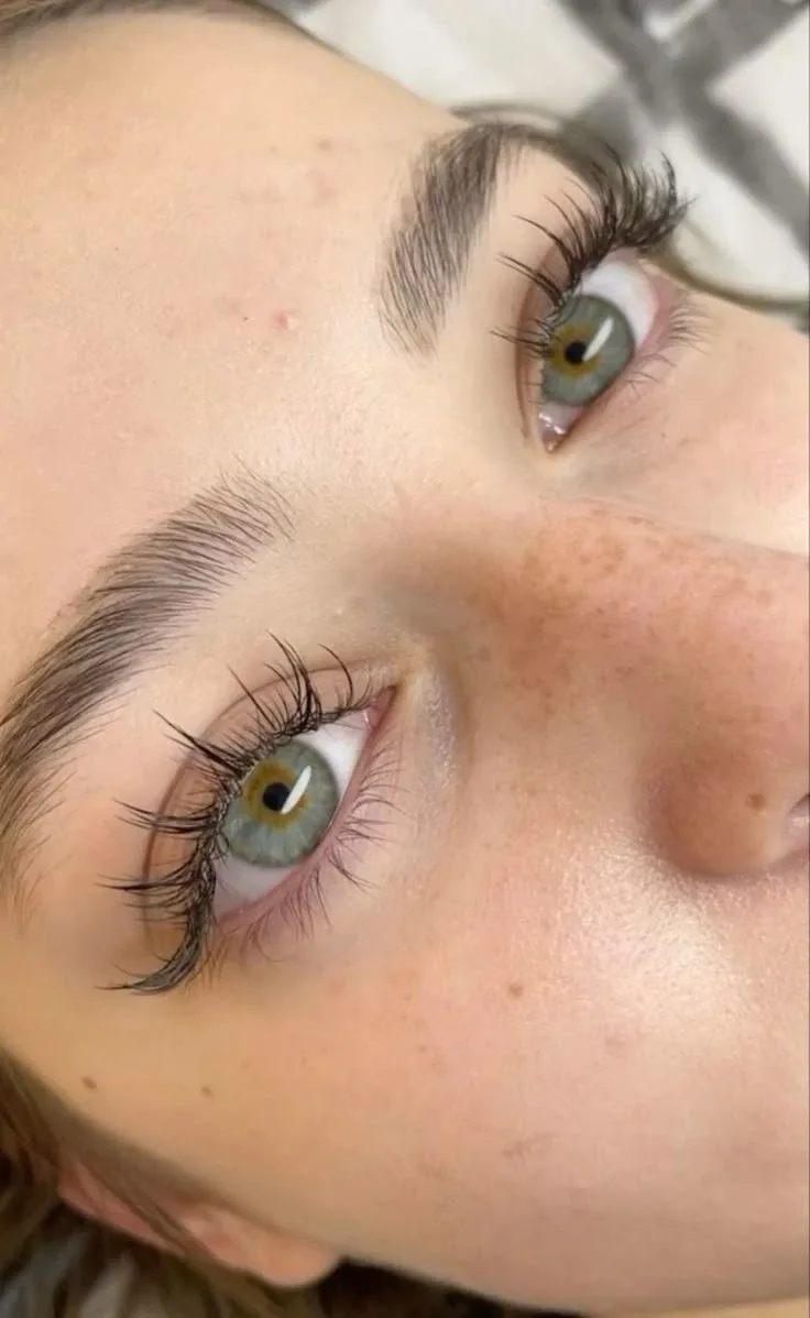 Dolly lashes