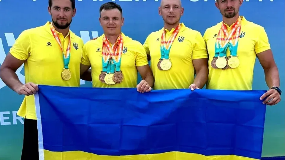 Спортсмени ЗС України здобули шість нагород на Кубку світу з веслування на човнах «Дракон» 