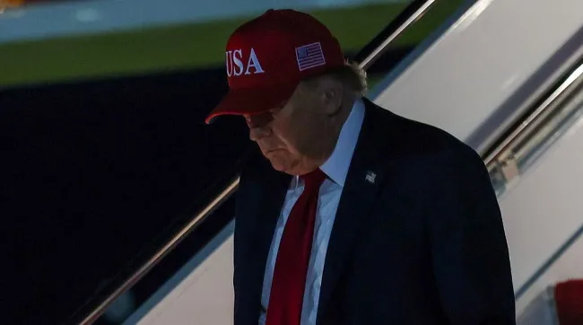 Три сценарії Дональда Трампа щодо Ірану: він розглядає можливість «підриву всієї країни»