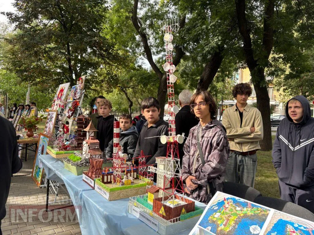 Ізмаїл урочисто відзначає 436-ту річницю з шаною до Героїв та вірою у Перемогу