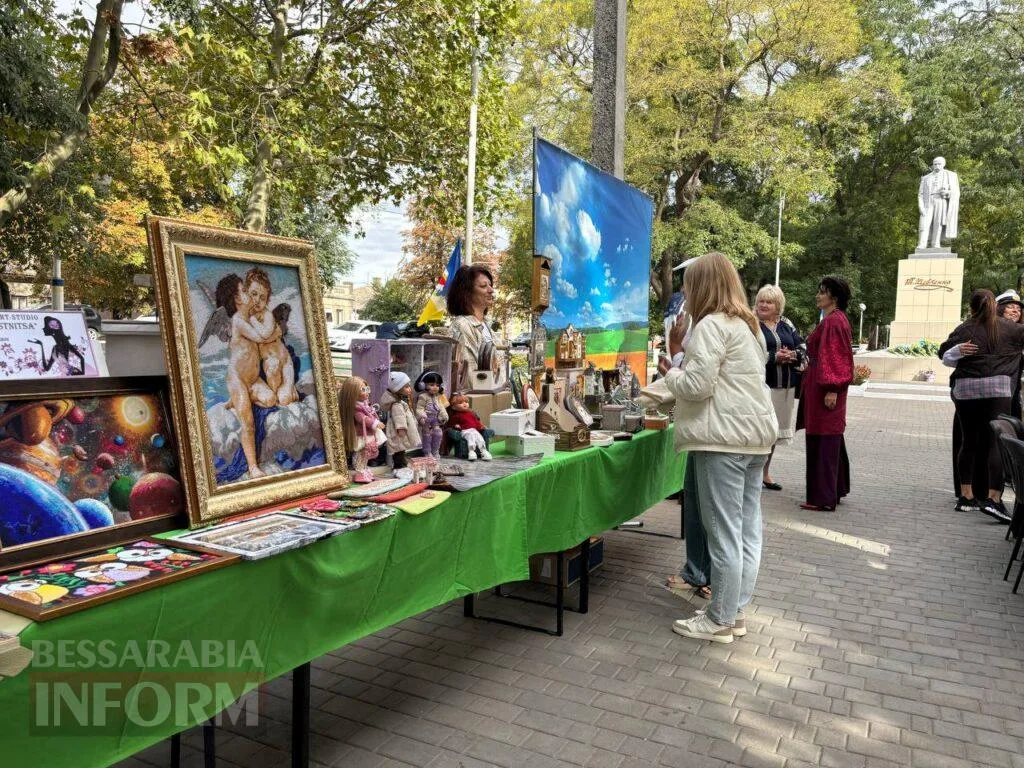 Ізмаїл урочисто відзначає 436-ту річницю з шаною до Героїв та вірою у Перемогу
