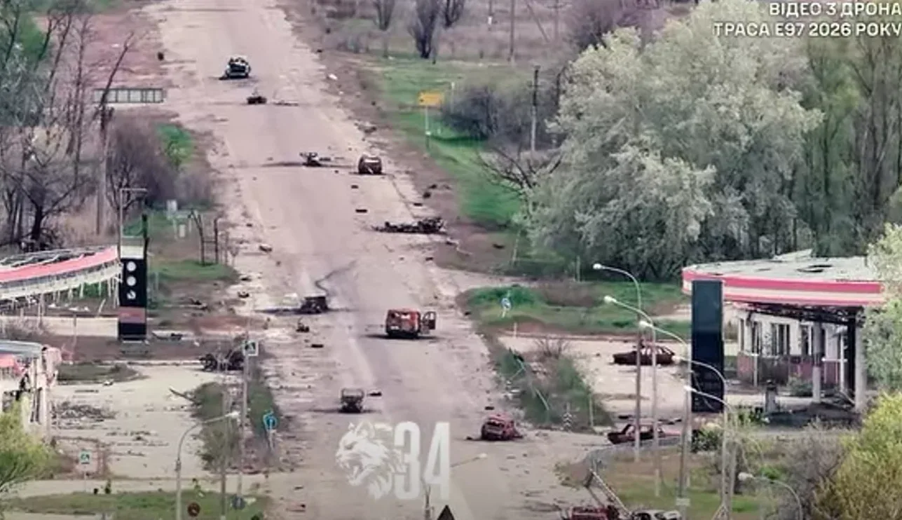 «Це може бути місія в один бік»: як морпіхи доставляють їжу та медикаменти в окуповані Олешки