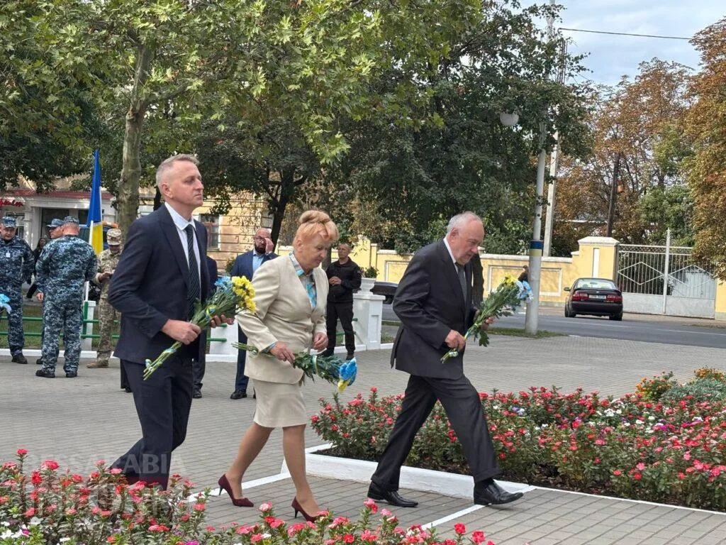 Ізмаїл урочисто відзначає 436-ту річницю з шаною до Героїв та вірою у Перемогу