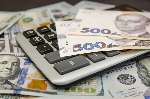 Уряд може тимчасово обмежувати фінансування бюджетів через відставання зовнішньої допомоги