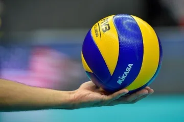 Плотницький переміг за ейсами всіх учасників ЧЄ з волейболу