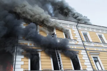 Від російського удару по академії наук у Києві загинула помічниця екссекретаря РНБО Горбуліна