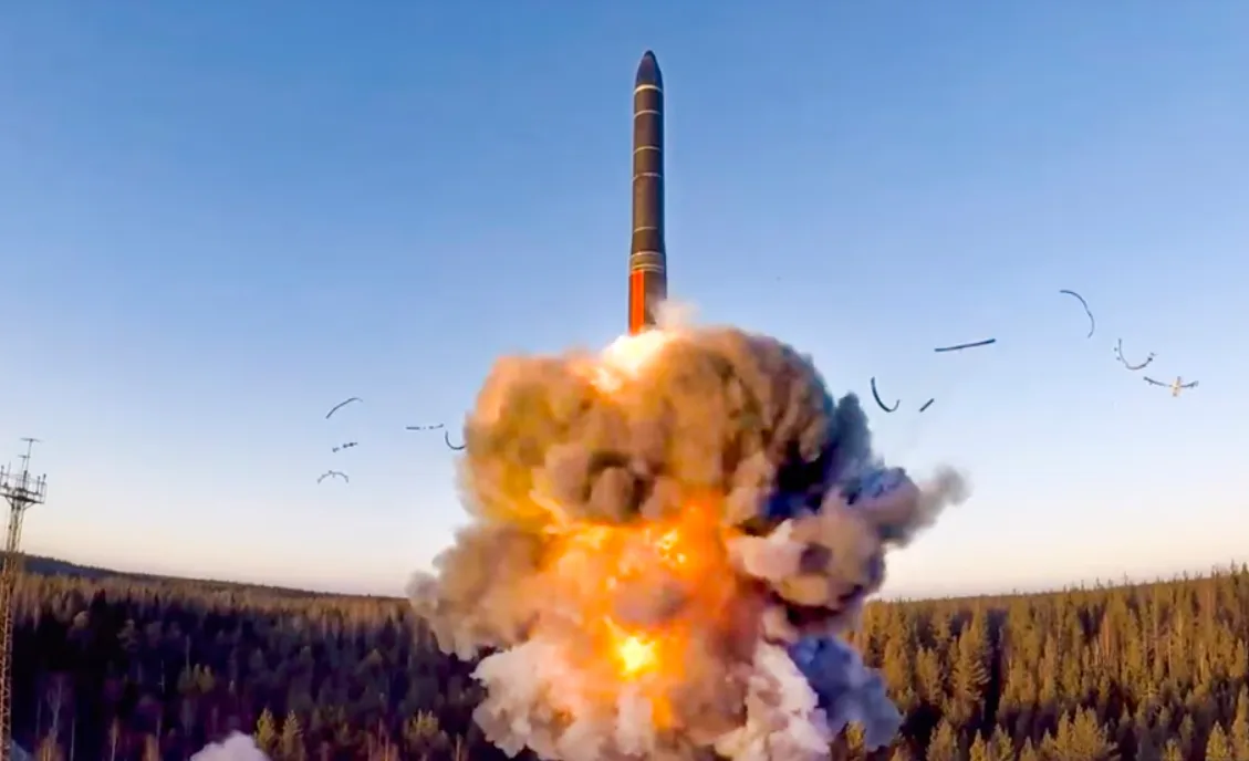 Россияне перевыполнили план по производству баллистических ракет: сколько накопили к зиме, — CBS News