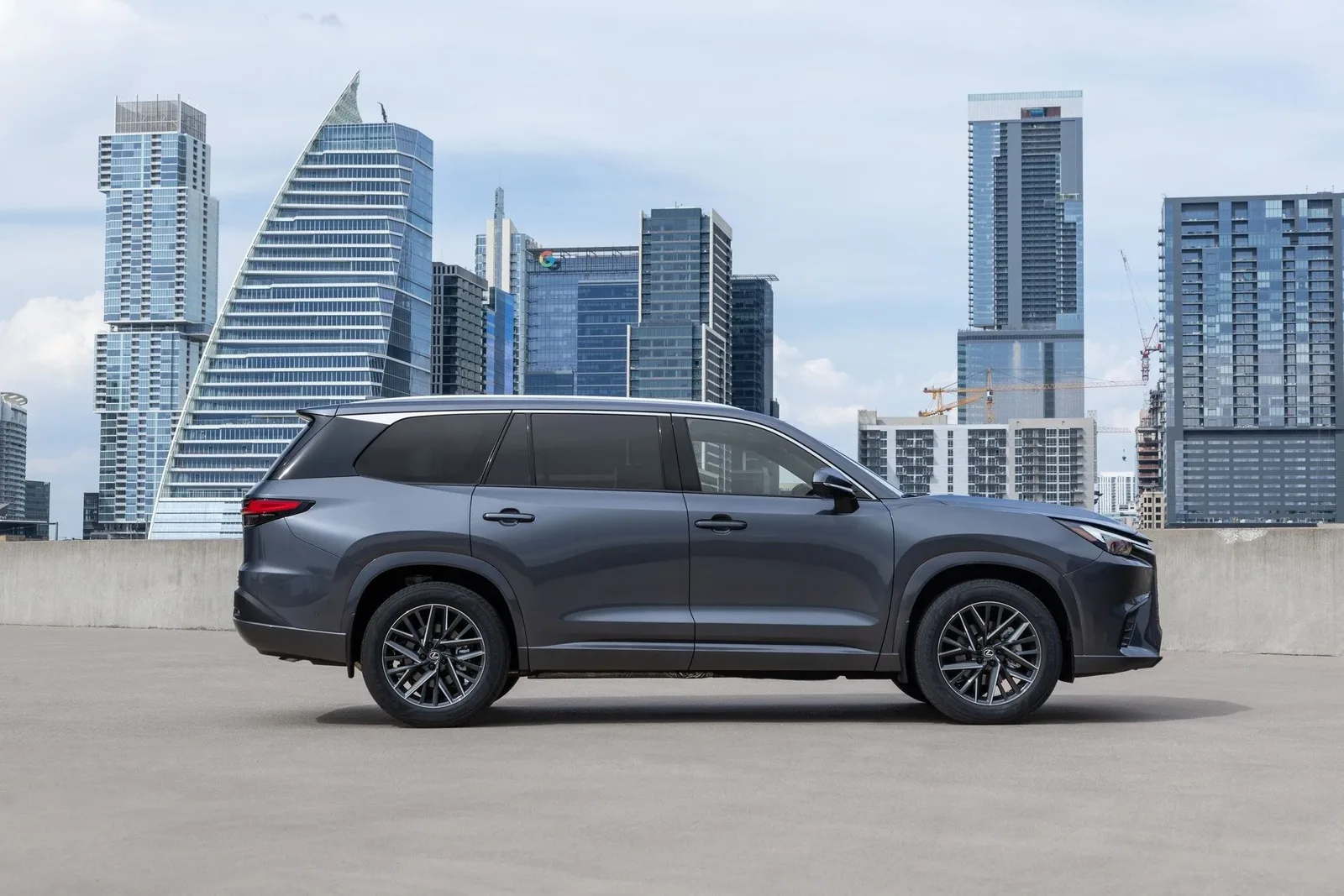 Toyota відкликає Grand Highlander, Lexus TX та RX через ризик руйнування поворотних кулаків