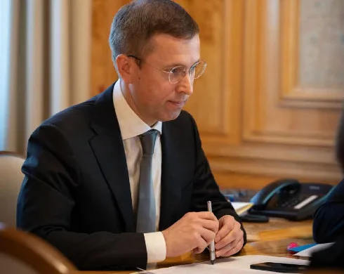 Уряд закликає Раду вийти на роботу на день раніше: йдеться про €4,3 млрд