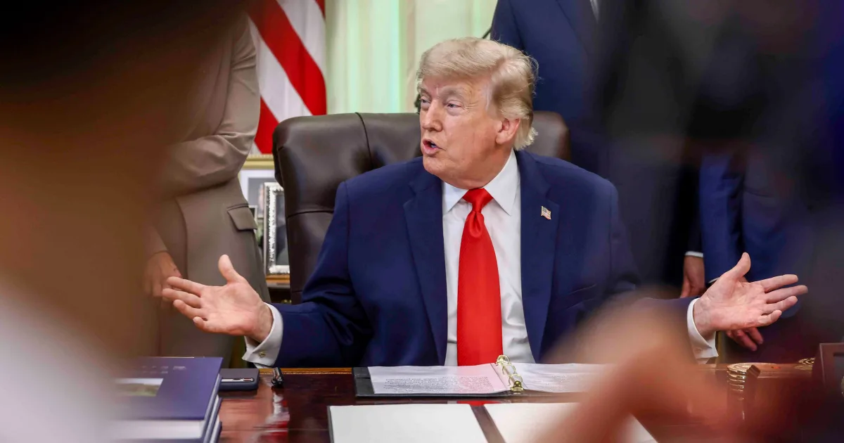 Трамп заявив про угоду, яка надає США «постійний контроль над безпекою» в Гренландії. Аналітики називають заяву перебільшенням
