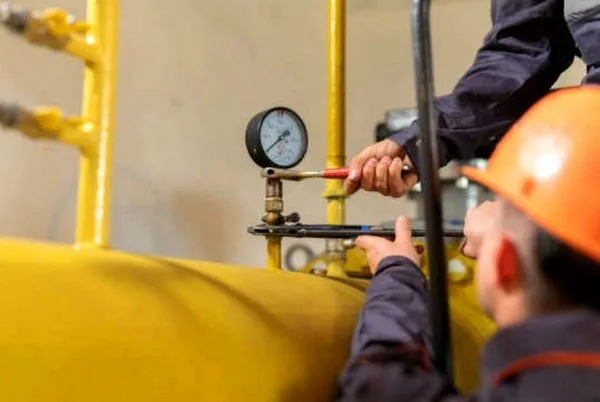 Уряд зберіг чинні пільгові ціни на газ до кінця опалювального сезону