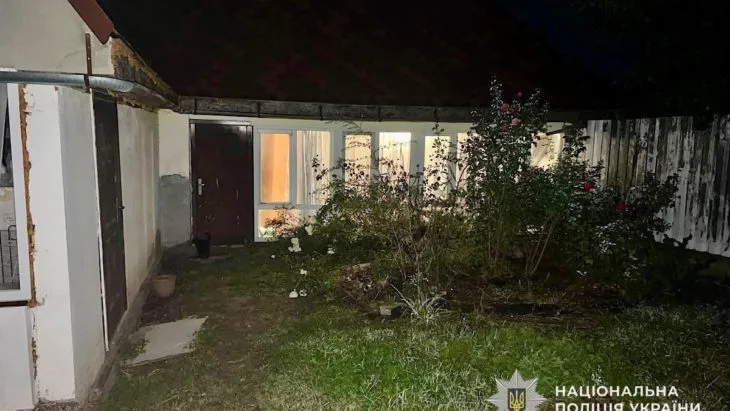 У Дніпрі затримали 34-річного чоловіка за крадіжку та грабіж у приватних будинках - 26.09.2026