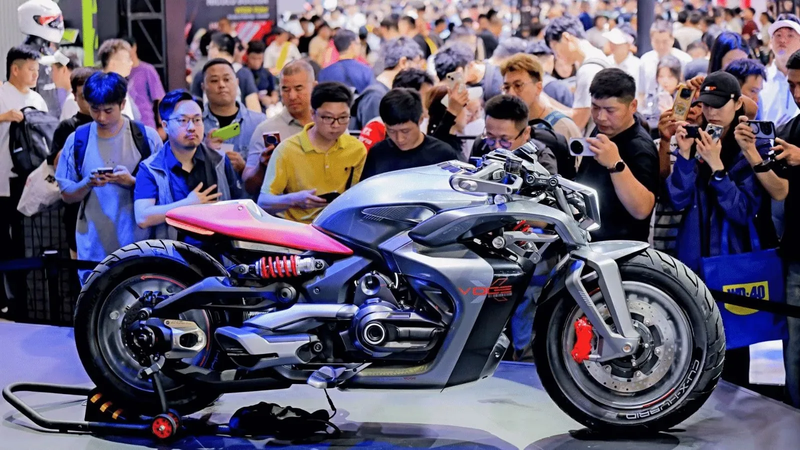 Voge показала плагін-гібридний круїзер CU-X Concept на CIMA 2026