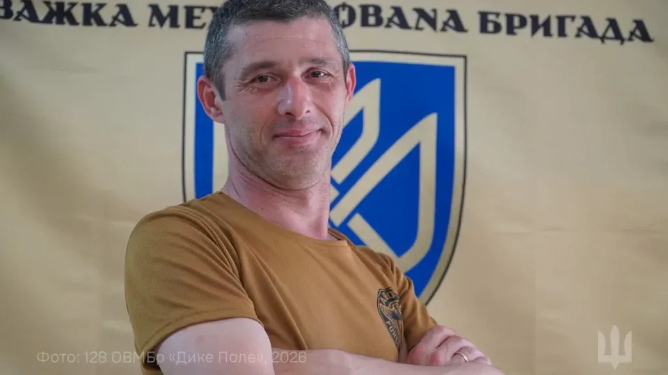 «Ви спалилися!» — «Ниряєм туди!»: п’ятеро бійців знайшли порятунок посеред пекла 