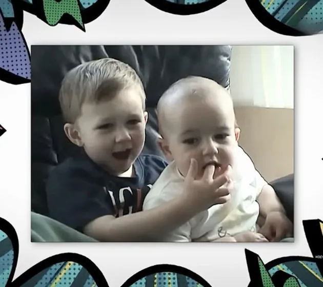 Хотіли поділитися відео з родичем, а отримали світову славу: історія «Чарлі вкусив мій палець»&nbsp;