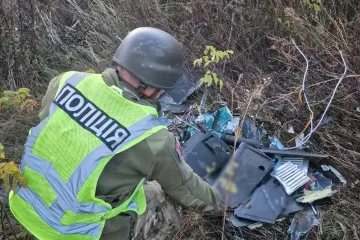 Вибухотехніки вилучили в Солом’янському районі Києва бойову частину російського дрона