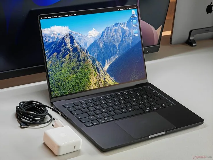 Apple MacBook Pro M5