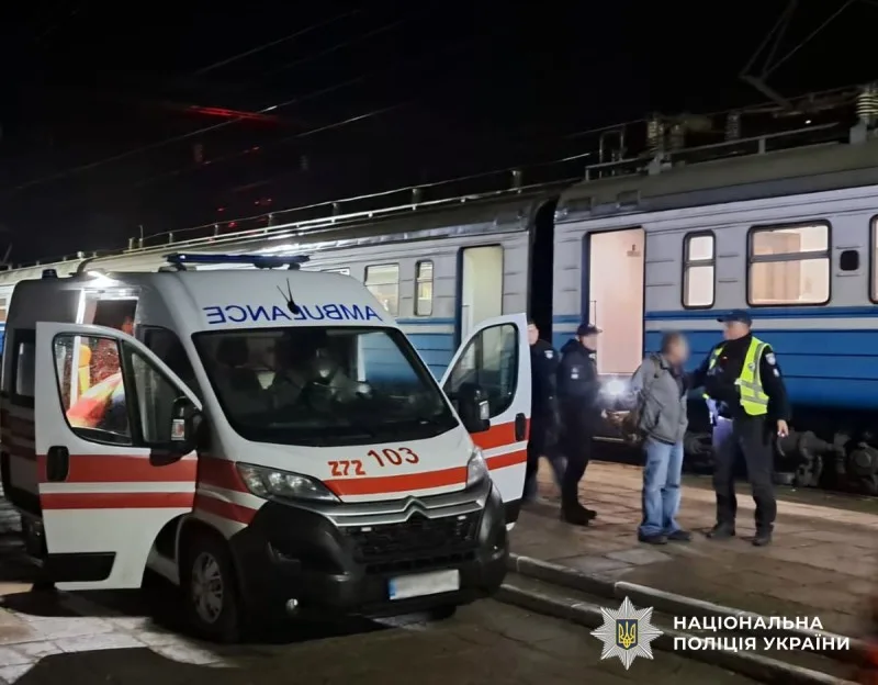 Розкладний ніж, вилучений поліцейськими у підозрюваного на Житомирщині