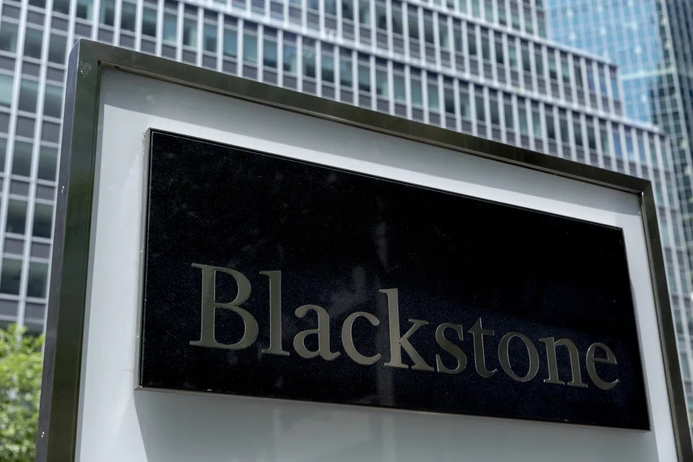 Blackstone отказалась от сделки на $3 млрд из-за низкого спроса инвесторов на старые активы