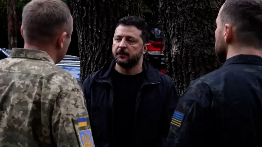Зеленський на Лиманському напрямку зустрівся з воїнами, які беруть участь в операції "Вівальді"