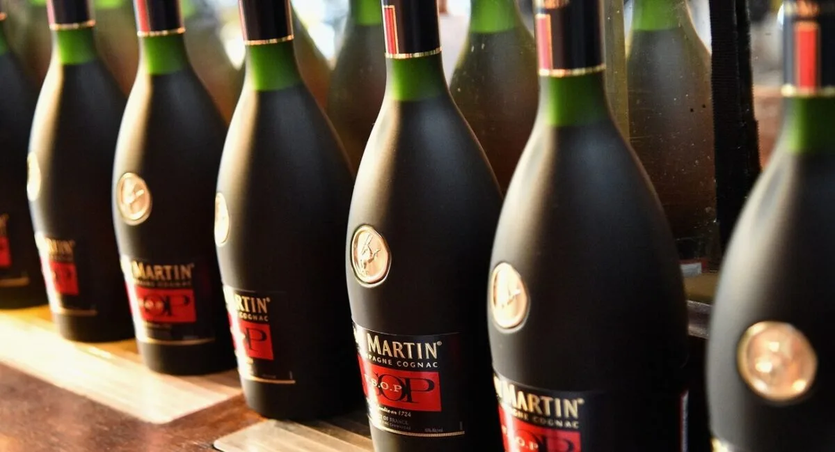 Производитель коньяка Rémy Martin привлекает €250 млн из-за первого выпуска гибридных облигаций