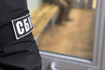 Скіфські знаряддя та зброя Київської Русі: СБУ викрила канал контрабанди старожитностей