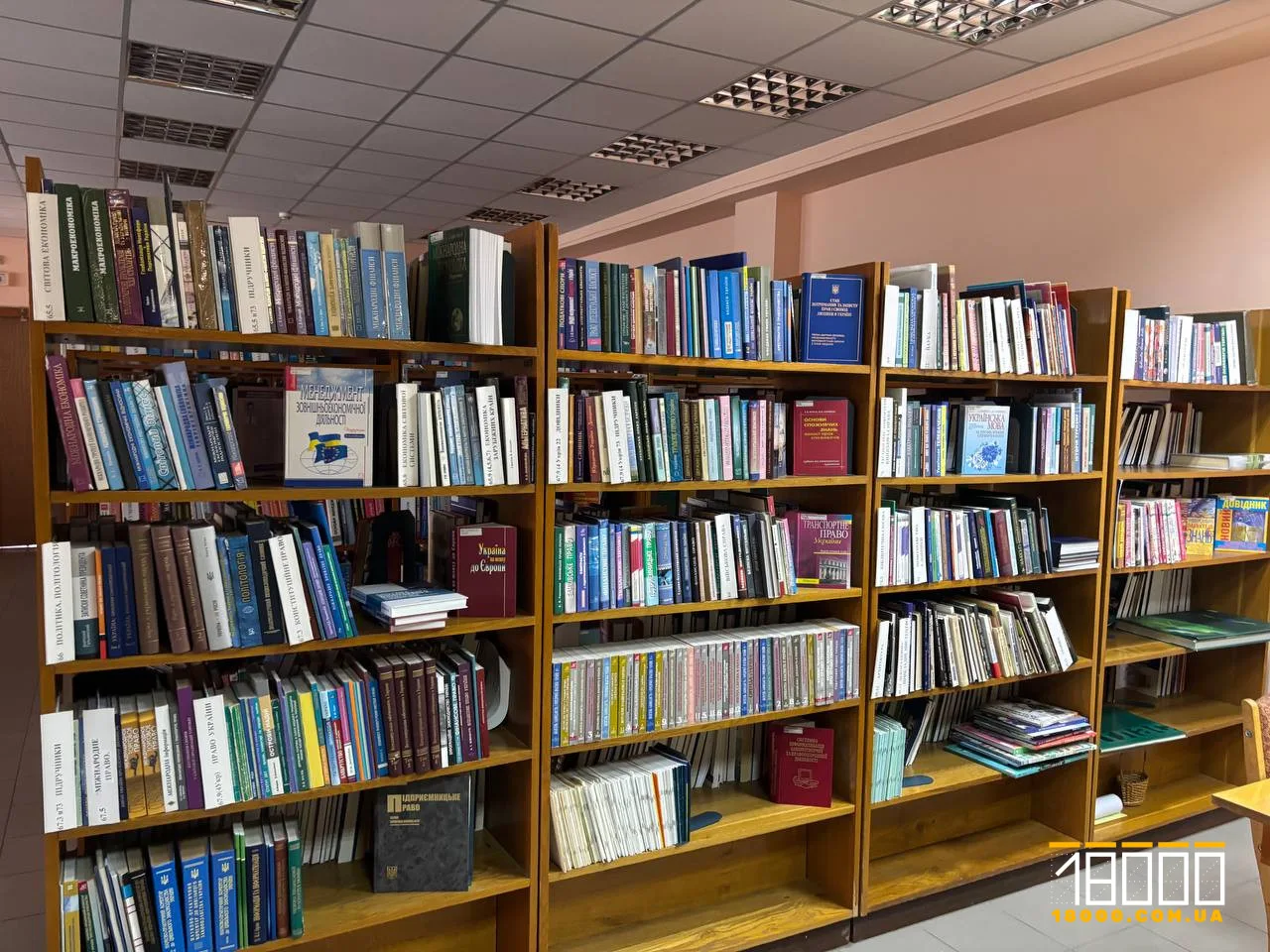 Черкасці можуть подарувати книгу бібліотеці