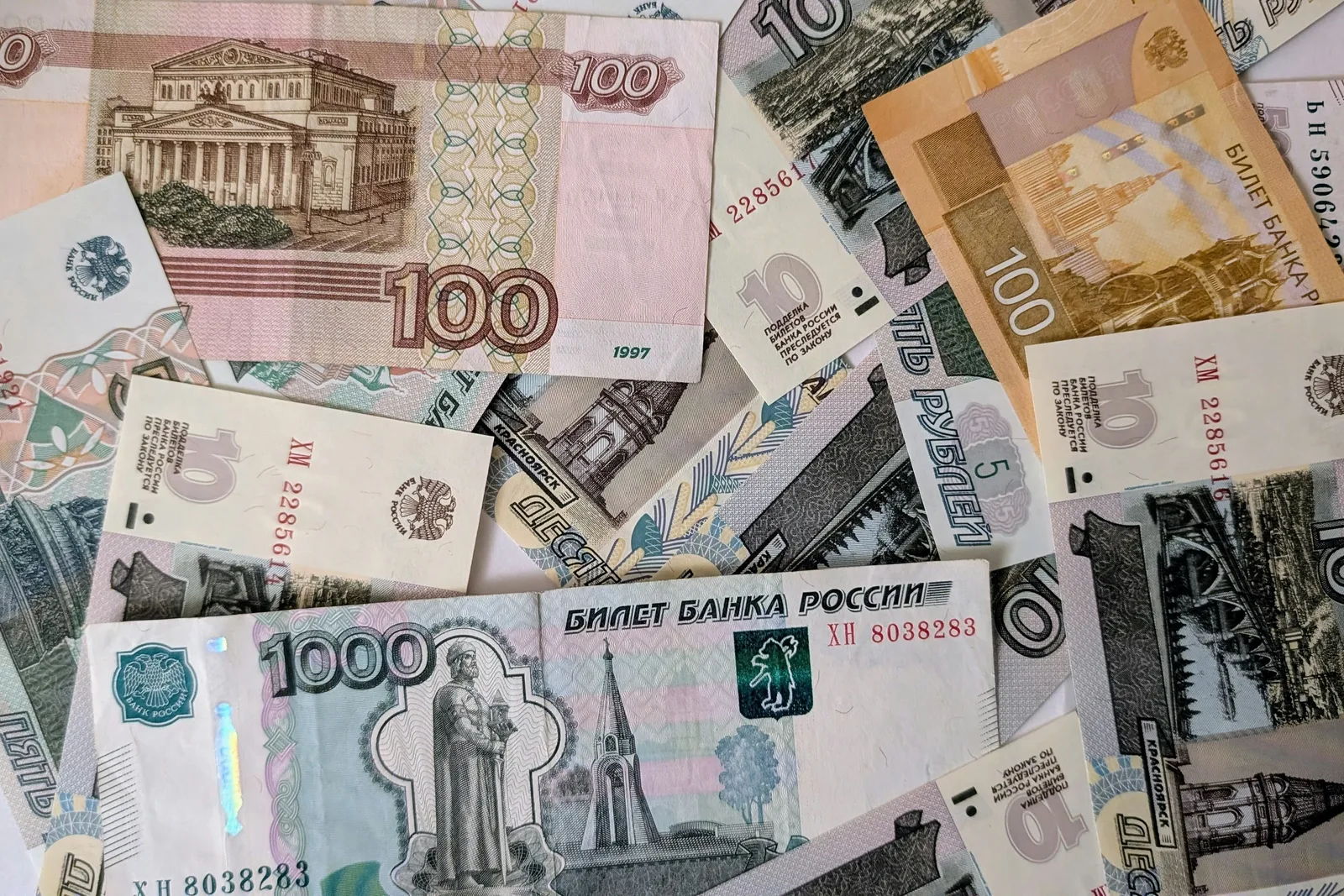 Росія забере у громадян і бізнесу майже $44 млрд податків на фінансування війни
