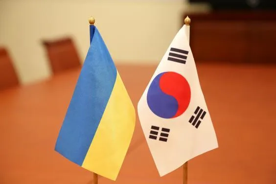 Скандал с пленными КНДР обостряется: Сеул требует от Украины извинений