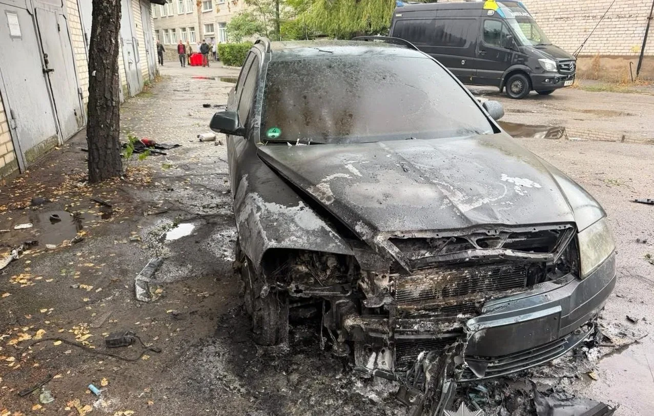 Наслідки ворожих обстрілів Дніпропетровщини показали у поліції