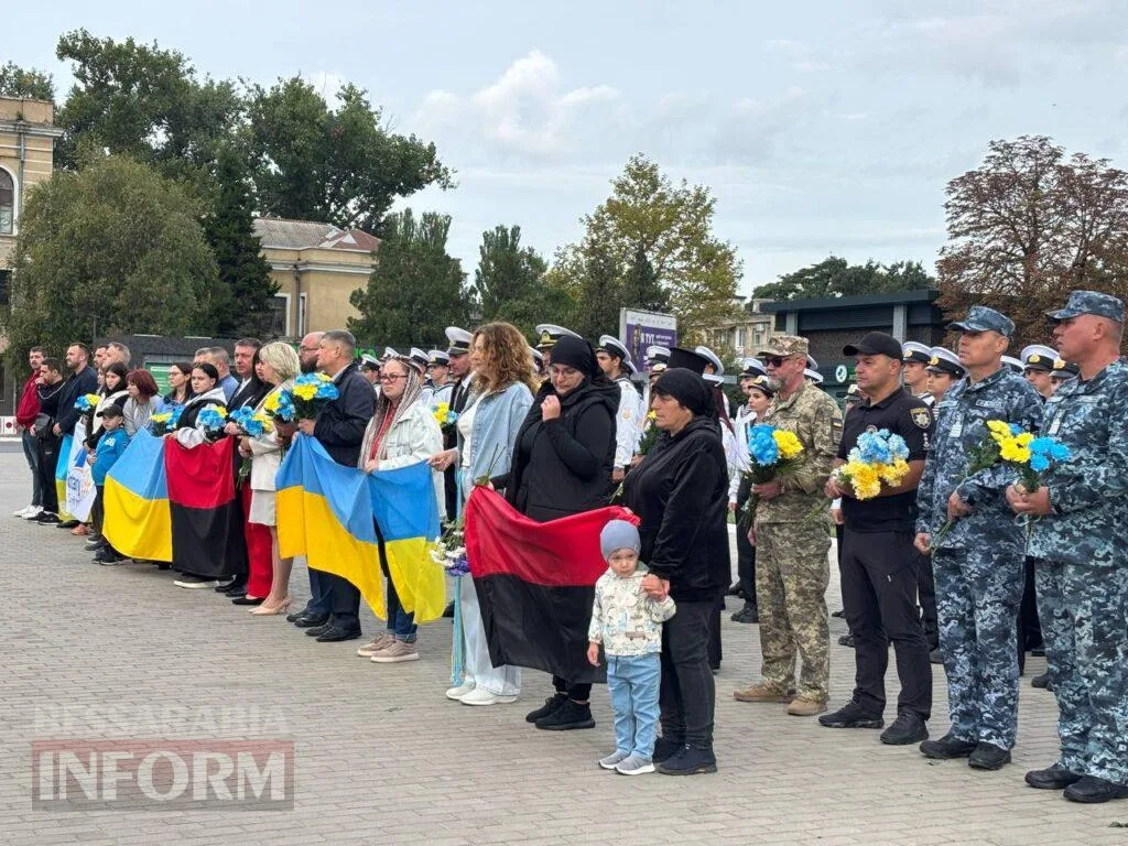 Ізмаїл урочисто відзначає 436-ту річницю з шаною до Героїв та вірою у Перемогу
