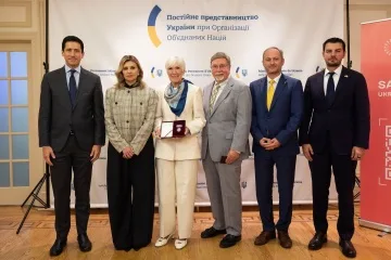 Олена Зеленська вручила орден княгині Ольги меценатці Гейл Міллер
