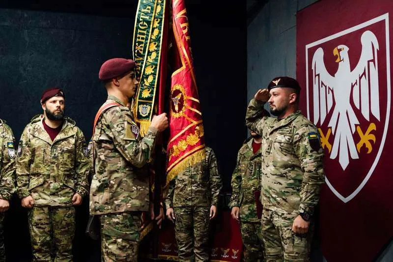 У Буковинських десантників новий командир: Герой України, підполковник Гуцул відтепер очолює корпус 