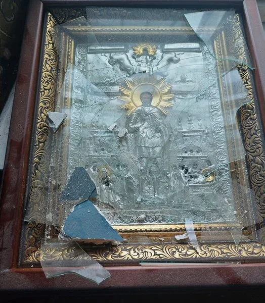 Хрестовоздвиженский храм подвергся обстрелу