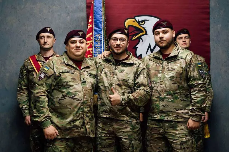 У Буковинських десантників новий командир: Герой України, підполковник Гуцул відтепер очолює корпус 