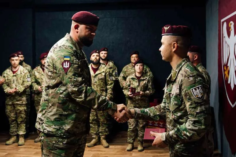 У Буковинських десантників новий командир: Герой України, підполковник Гуцул відтепер очолює корпус 