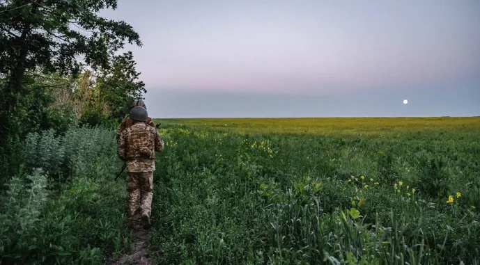 Війна впливає на доступ фермерів до землі