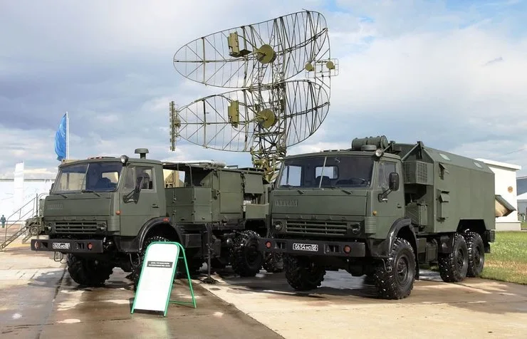 российская РЛС "Каста", поврежденная в результате оползня