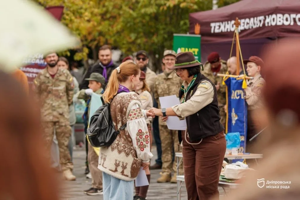 У Дніпрі відкрили новий пластовий рік — це традиційна зустріч після літніх таборів - 27.09.2026 У Дніпрі відкрили новий пластовий рік — це традиційна зустріч після літніх таборів - 27.09.2026