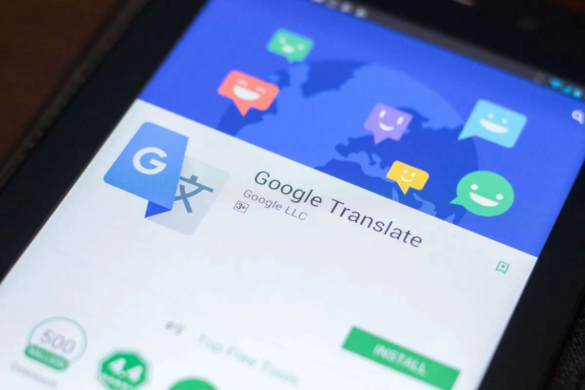 Google Translate научится автоматически сохранять стенограммы разговоров при живом переводе