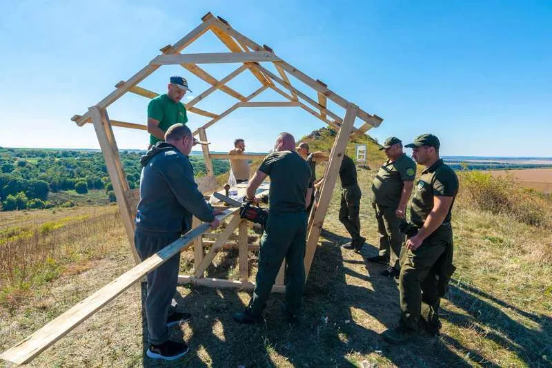«Шишкові горби» можна послухати: у Нацпарку «Хотинський» запрацював аудіогід