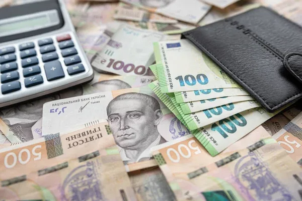 Російська атака, конфлікт щодо укриття, опалювальний сезон на Львівщині: головні новини дня - 35