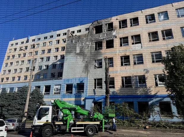 «Психологически очень тяжело»: сотрудница компании, пострадавшей от удара рф по Одессе, — о последствиях