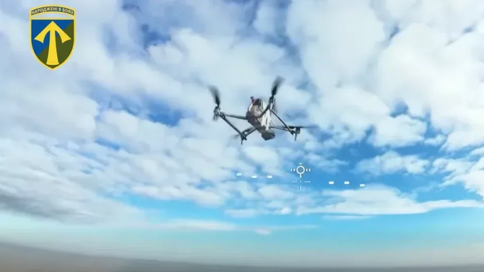 Повітряний квач: дронарі 57-ї бригади наздогнали російський Mavic просто в небі