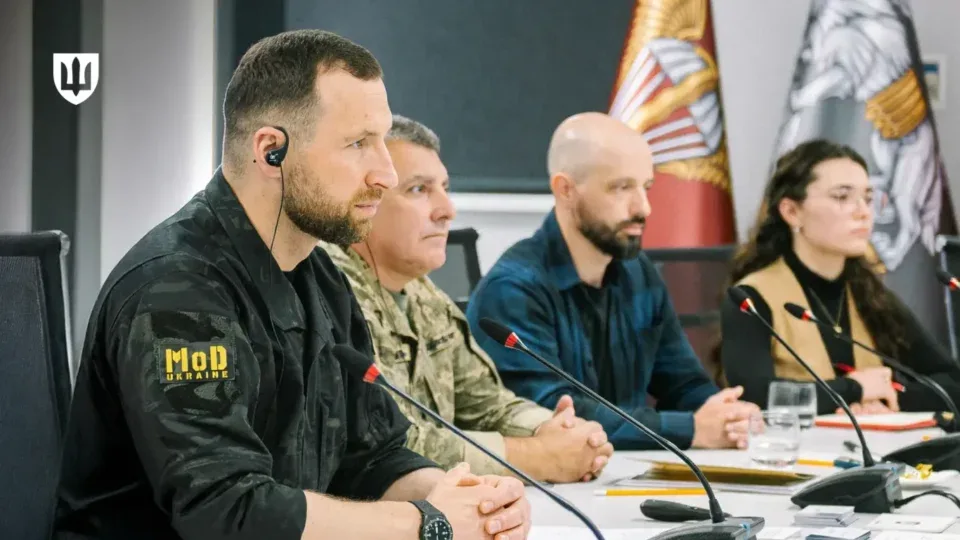 Підземні укриття, обмін даними та спільні підприємства: Україна й Естонія посилюють оборонну співпрацю