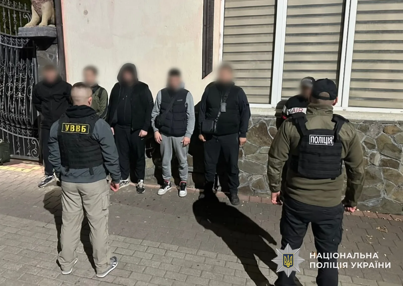 На Закарпатті затримали підозрюваного у переправленні п’ятьох чоловіків через кордон