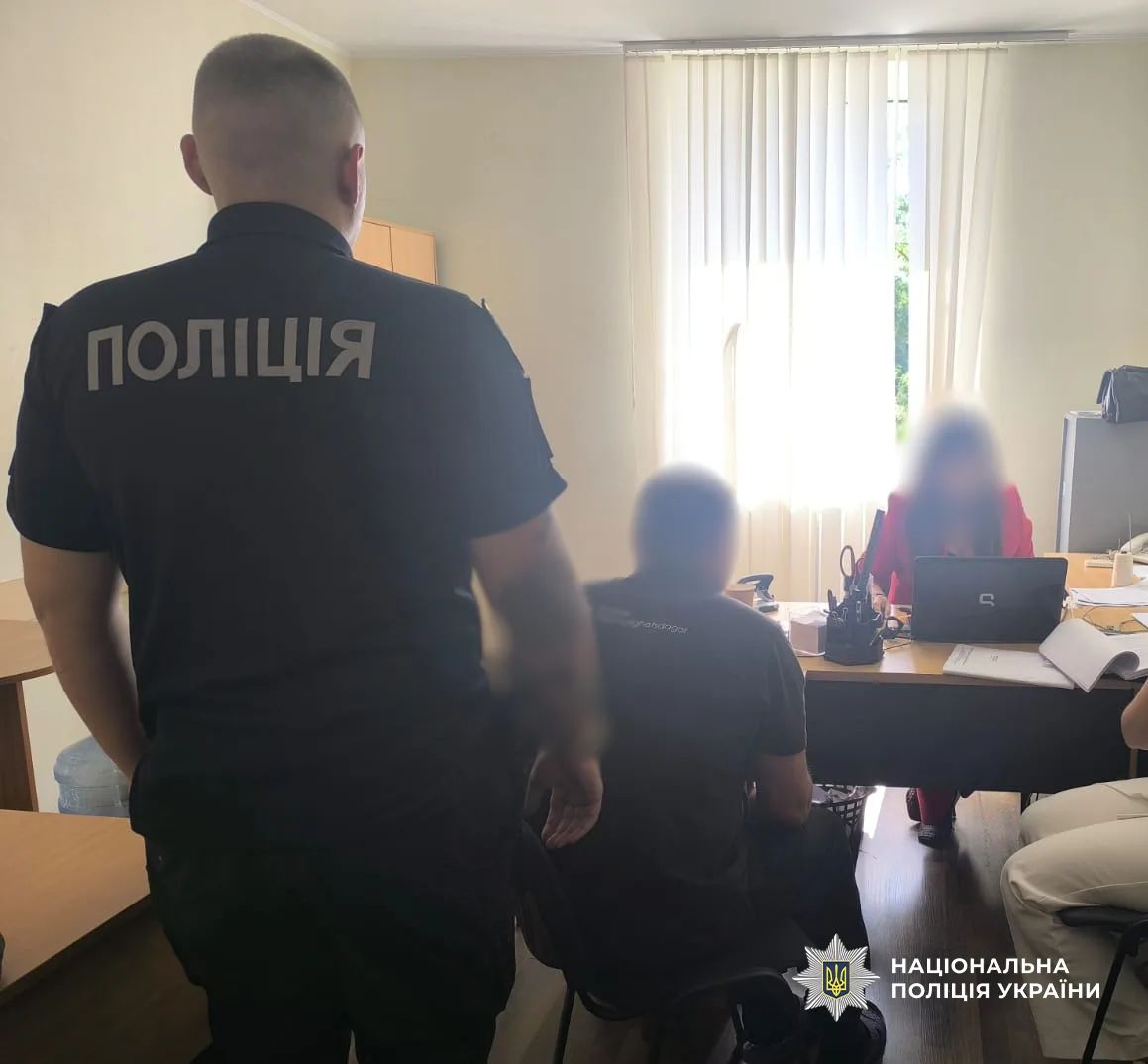 Вступ за $1600: на Одещині судитимуть посадовця коледжу за хабарництво