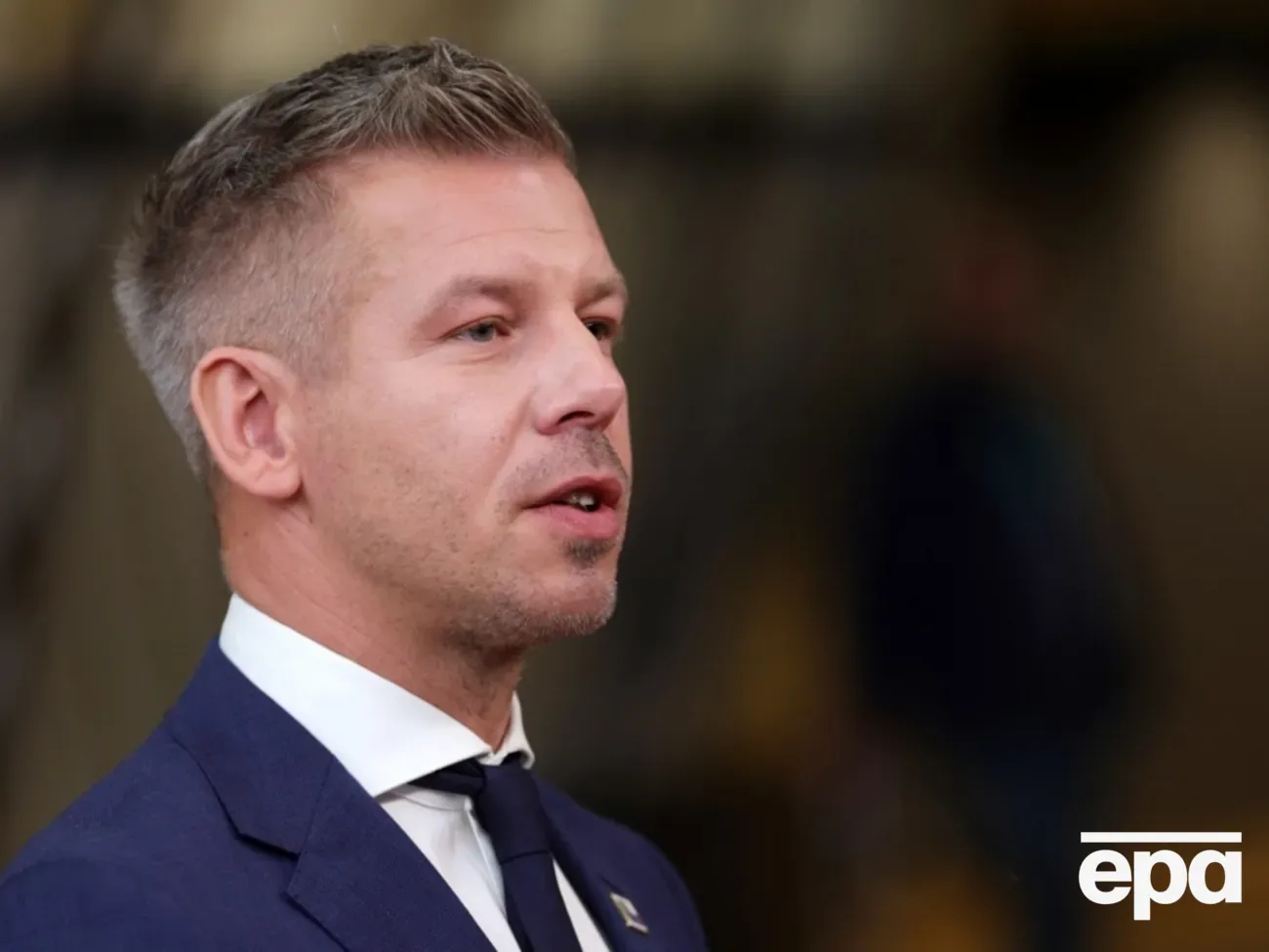 Зеленський попросив відновити транзит українського зерна через Угорщину. Що відповів Мадяр