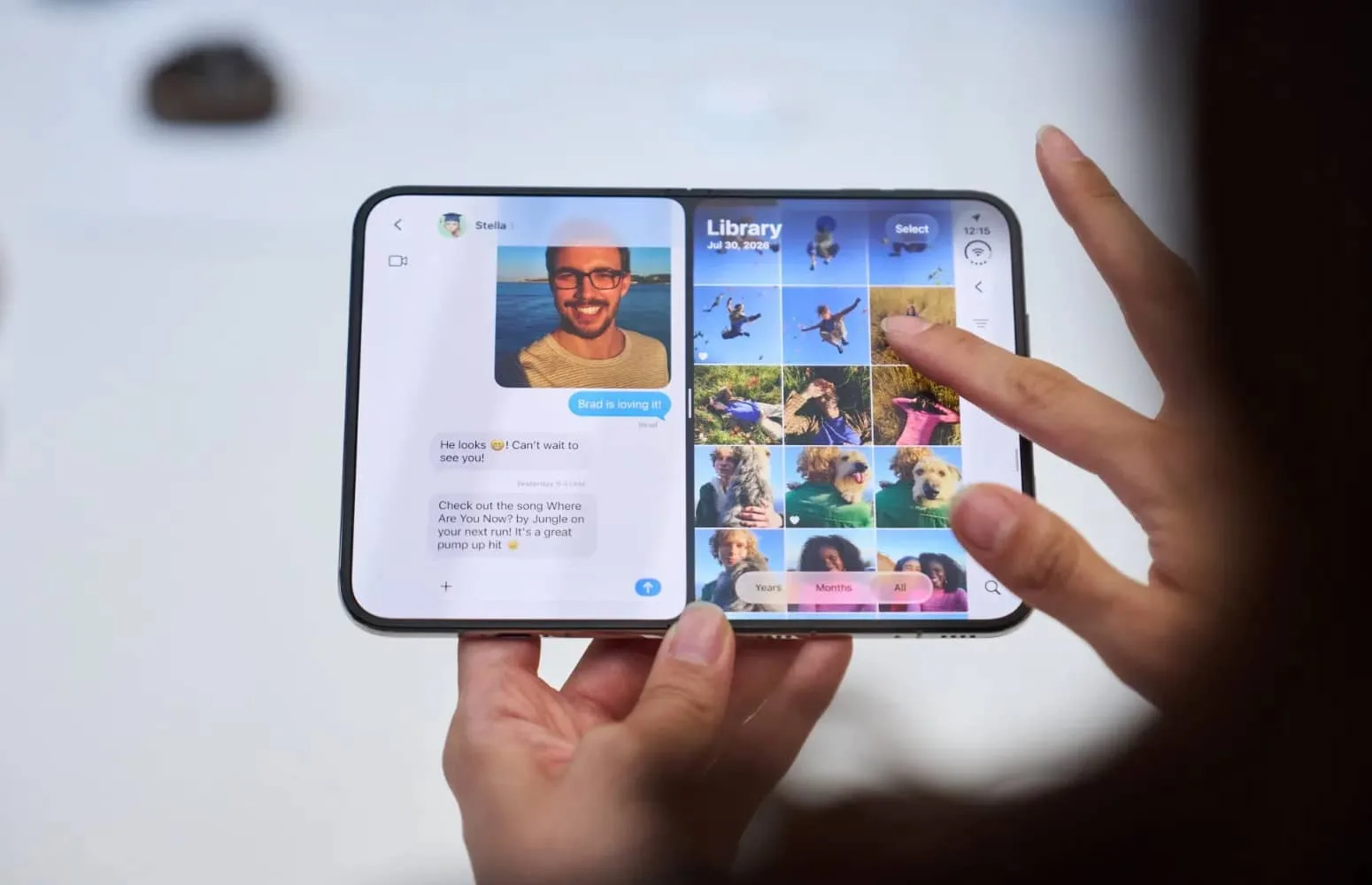 iPhone Duo научится показывать документы сразу на двух страницах в режиме книги