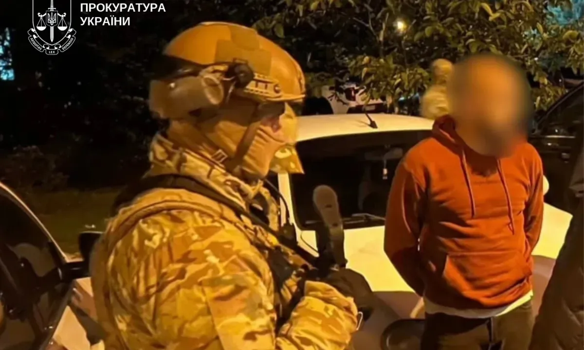 Автомобили для фронта — через OLX в частные руки: в схеме с гуманитаркой для ВСУ ещё один подозреваемый
